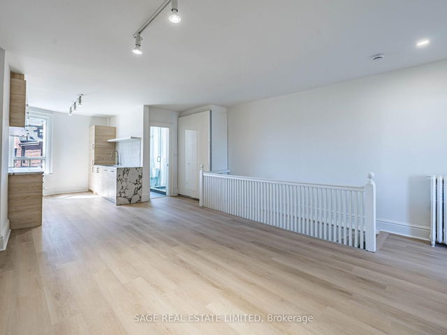 Upper - 1153 Dundas Street