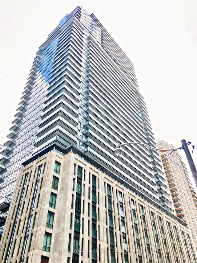526 - 955 Bay Street