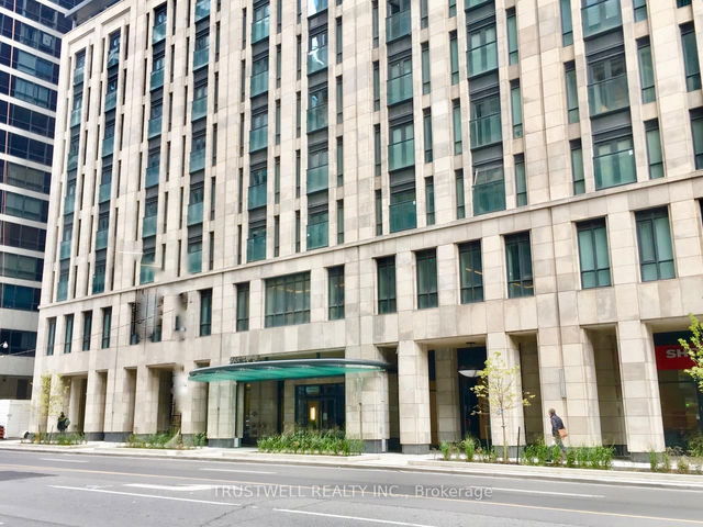 526 - 955 Bay Street