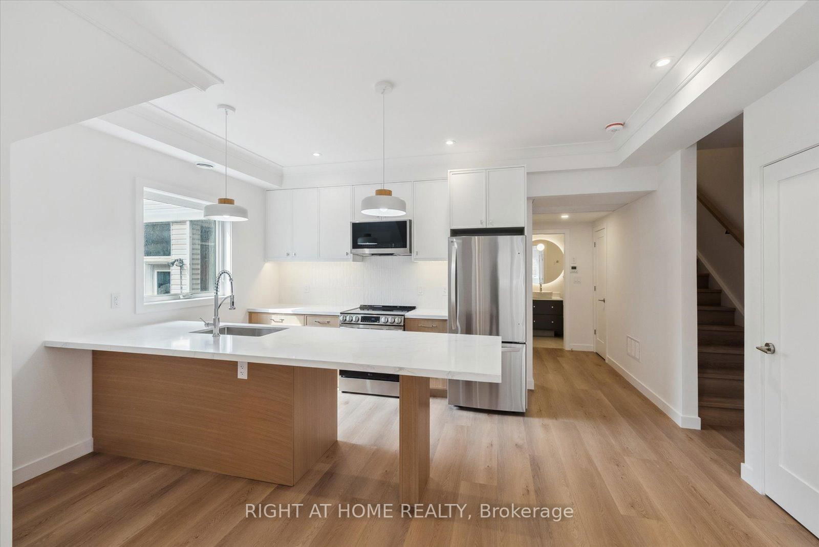 Detached House for lease at 5-125 Kendal Ave Avenue, Toronto, Annex, M5R 1L8 - MLS: C12110385