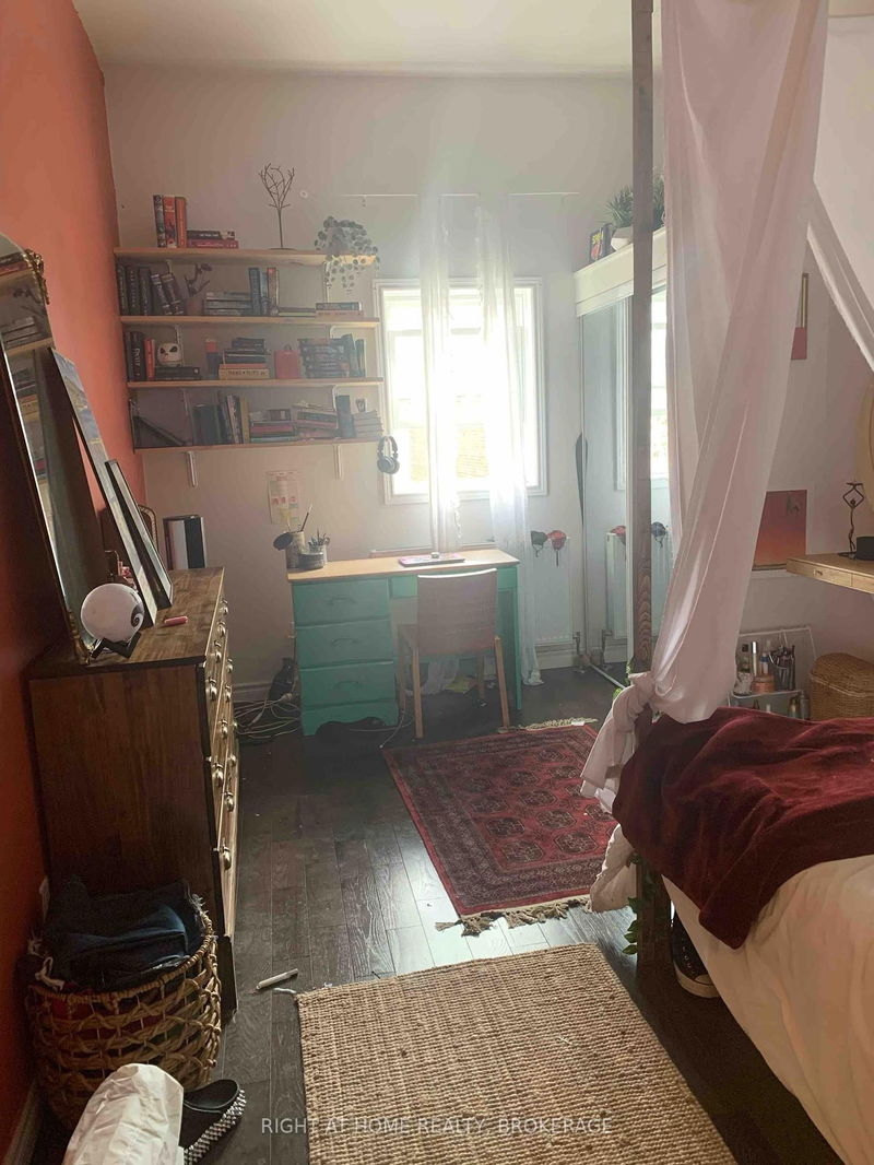 Room2