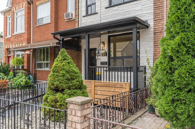 2 - 13 Mansfield Avenue