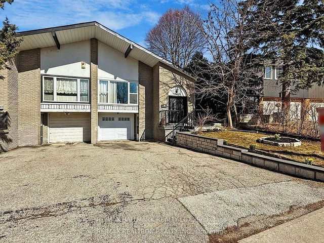 Ground Level - 33 Angus Drive