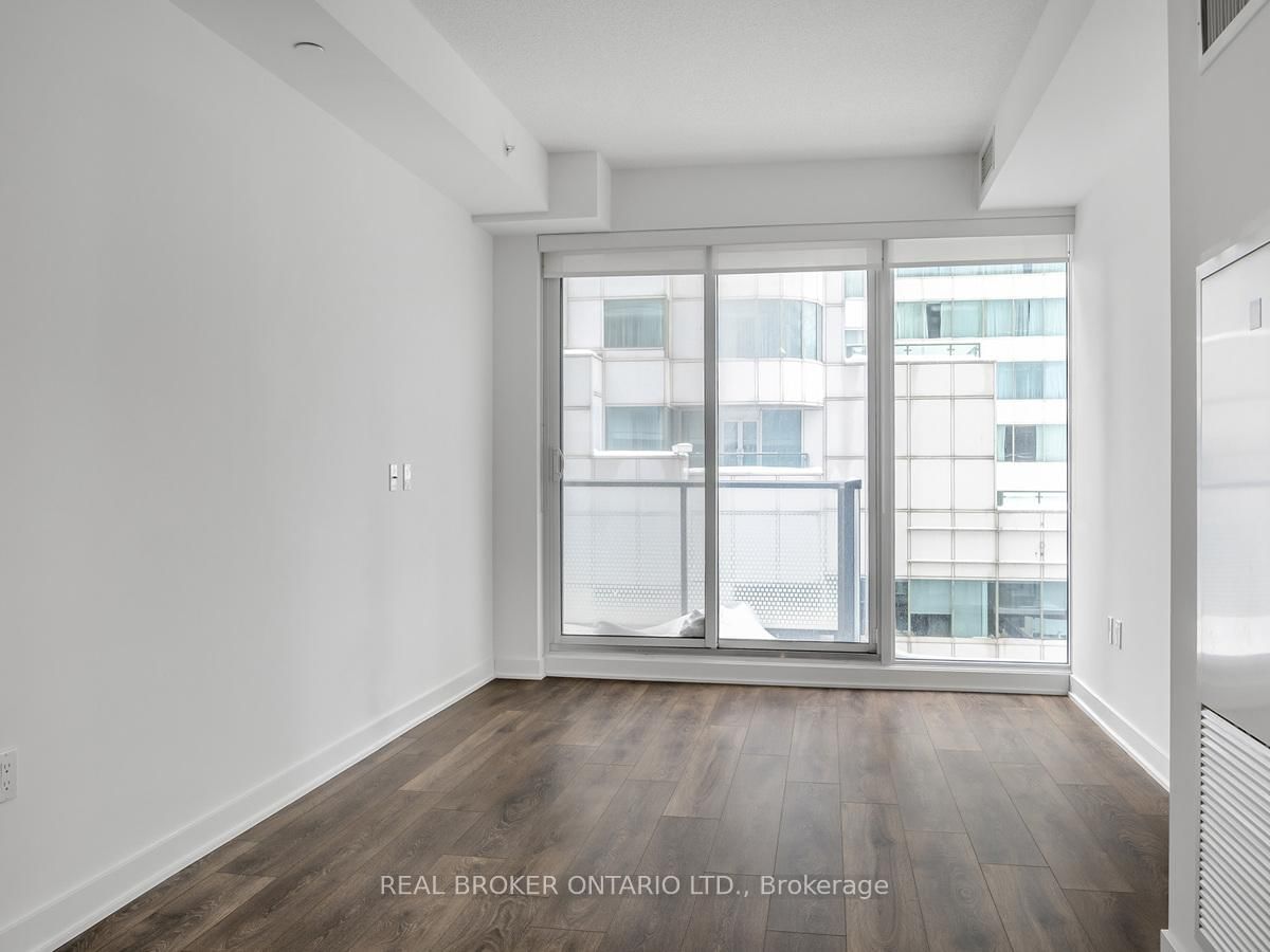 Condo for sale at 1207-125 Blue Jays Way, Toronto, Waterfront Communities C1, M5V 0N5 - MLS: C12110510