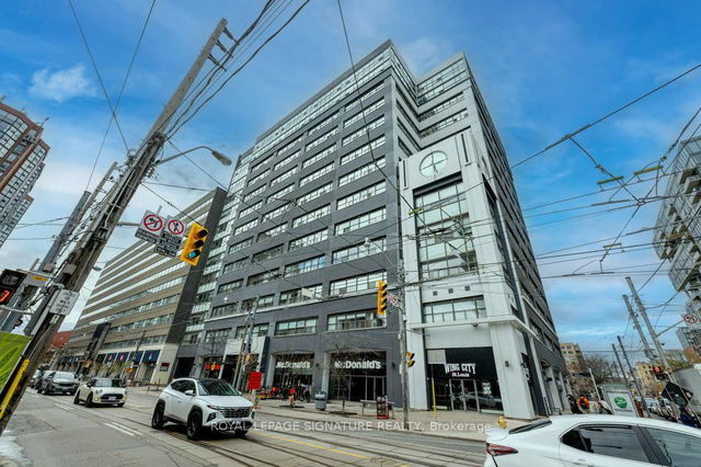 801 - 700 King Street