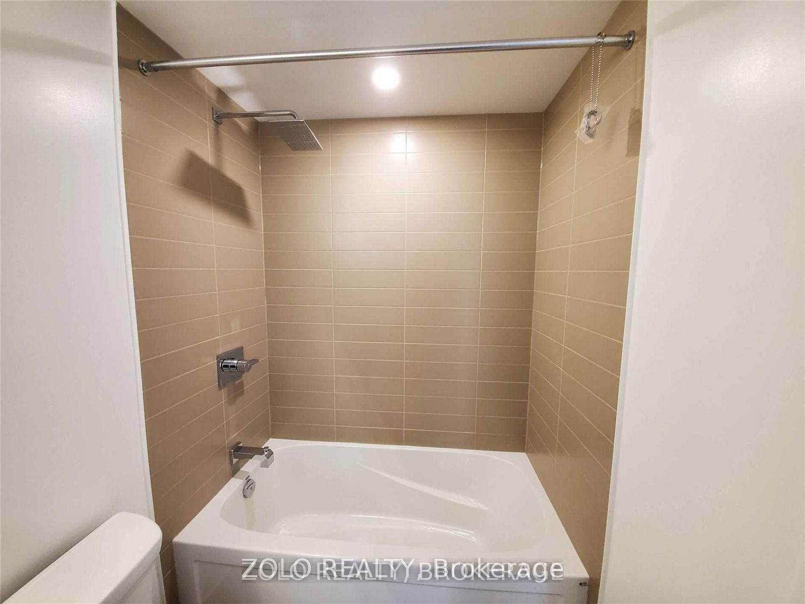 Condo for lease at 5002-501 Yonge Street, Toronto, Church-Yonge Corridor, M4Y 0G8 - MLS: C12110752