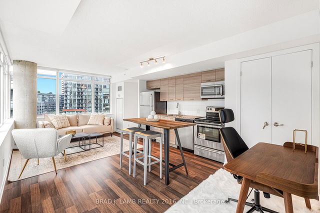 801 - 20 Joe Shuster Way