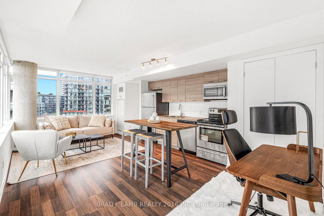 801 - 20 Joe Shuster Way