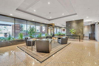 Unit 708 — 2900 Yonge St, Toronto - Lawrence Park South image-0-2