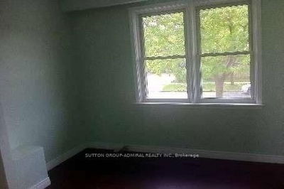 270 Fisherville Rd, Toronto - Westminster-Branson image-0-4