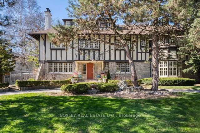 40 Castle Frank Crescent