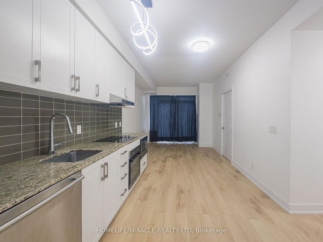 121 - 7 Kenaston Gardens