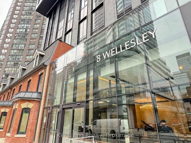 3115 - 8 Wellesley Street