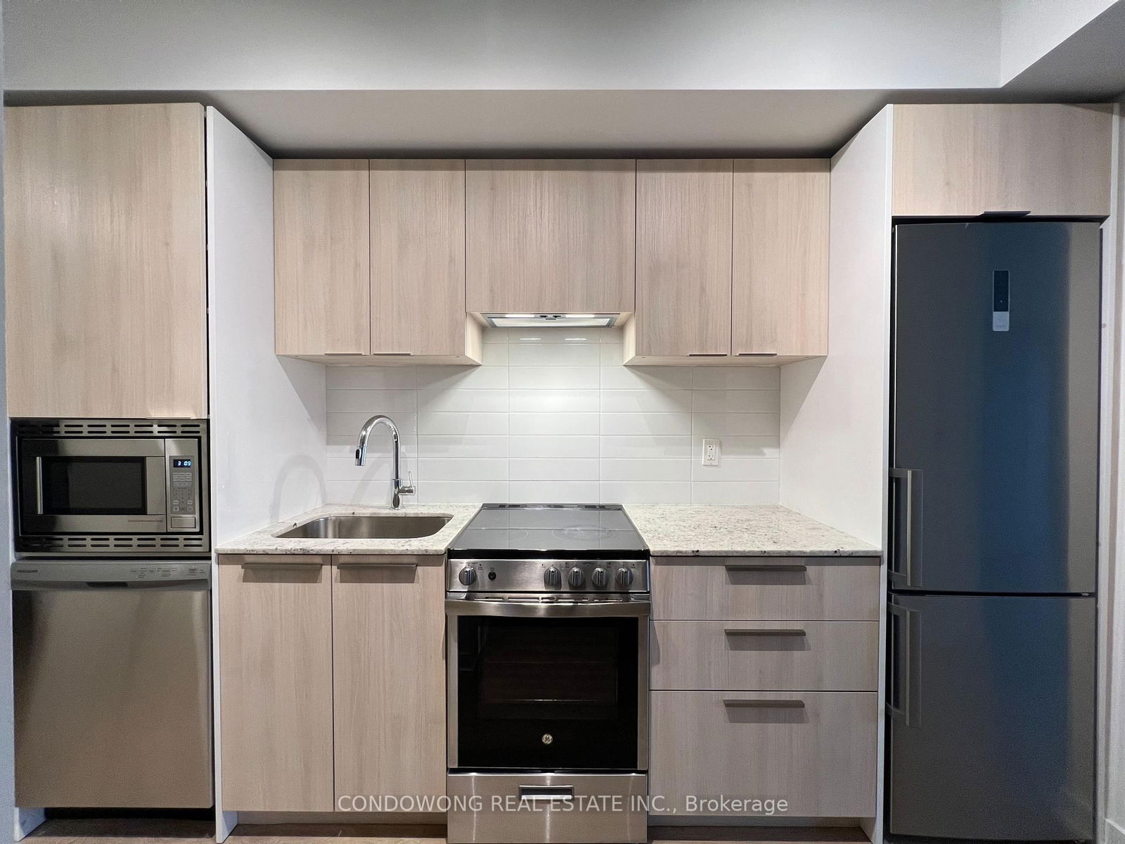 Condo for lease at 3304-501 Yonge Street, Toronto, Church-Yonge Corridor, M4Y 0G8 - MLS: C12111417