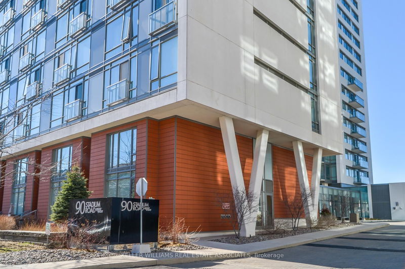 Unit 1002 — 90 Stadium Rd, Toronto - Niagara image-0-0