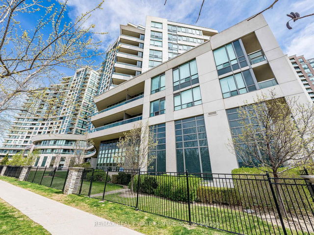 1817 - 509 Beecroft Road