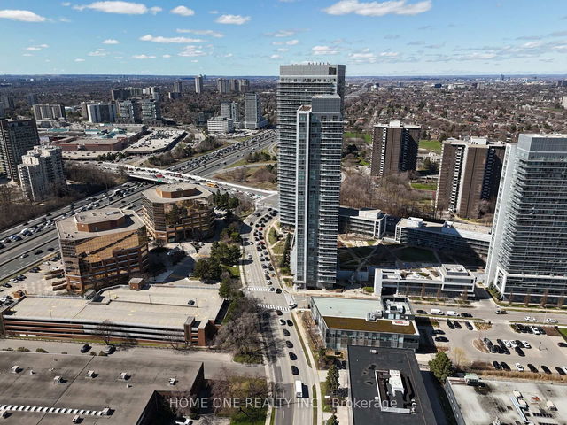 2712 - 275 Yorkland Road