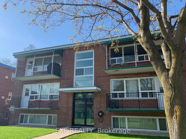 2 - 458 Lawrence Avenue
