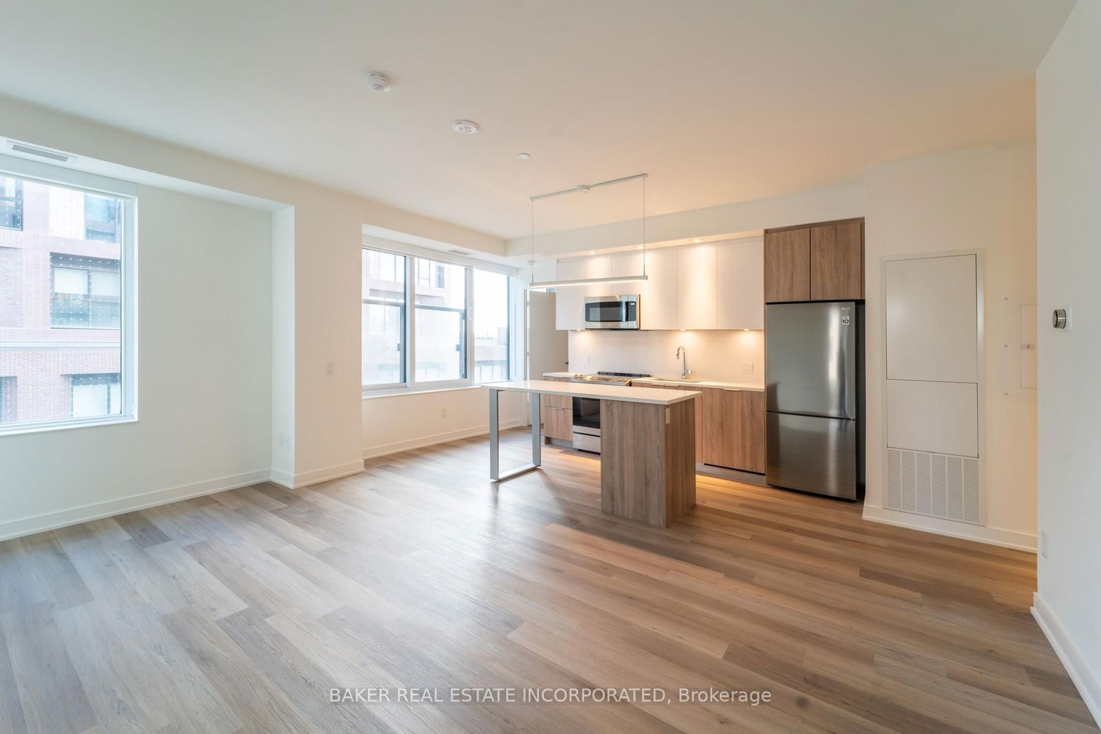 Condo for lease at 614-131 Mill Street, Toronto, Waterfront Communities C8, M5A 2Z8 - MLS: C12111618