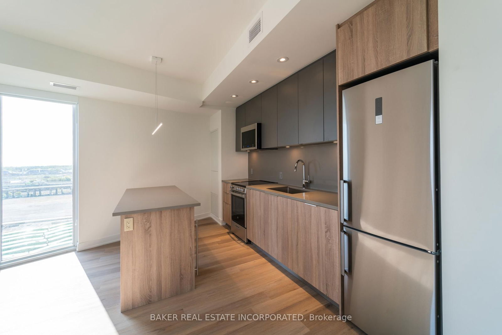 Condo for lease at 1009-181 Mill Street, Toronto, Waterfront Communities C8, M5A 1C8 - MLS: C12111632