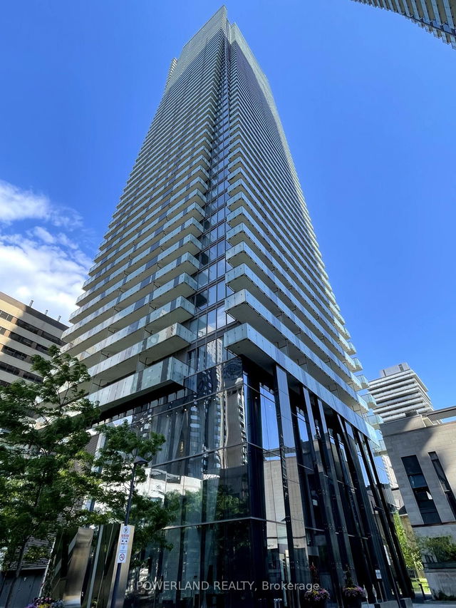 4405 - 1080 Bay Street