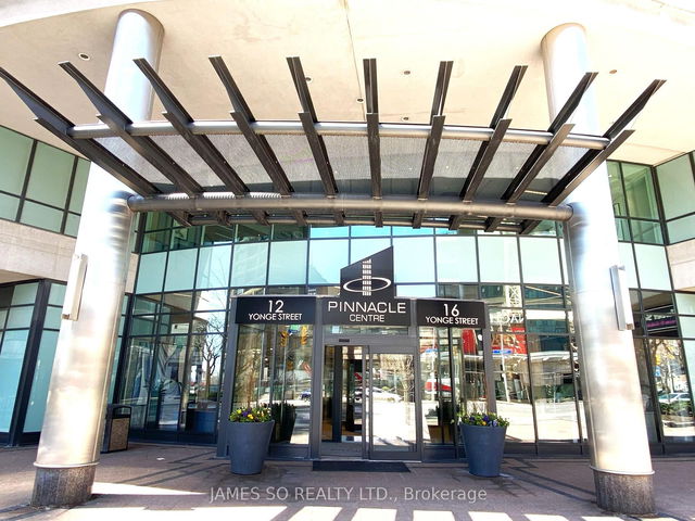 1901 - 12 Yonge Street