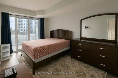 Unit 217 — 5162 Yonge St, Toronto - Willowdale West image-0-3