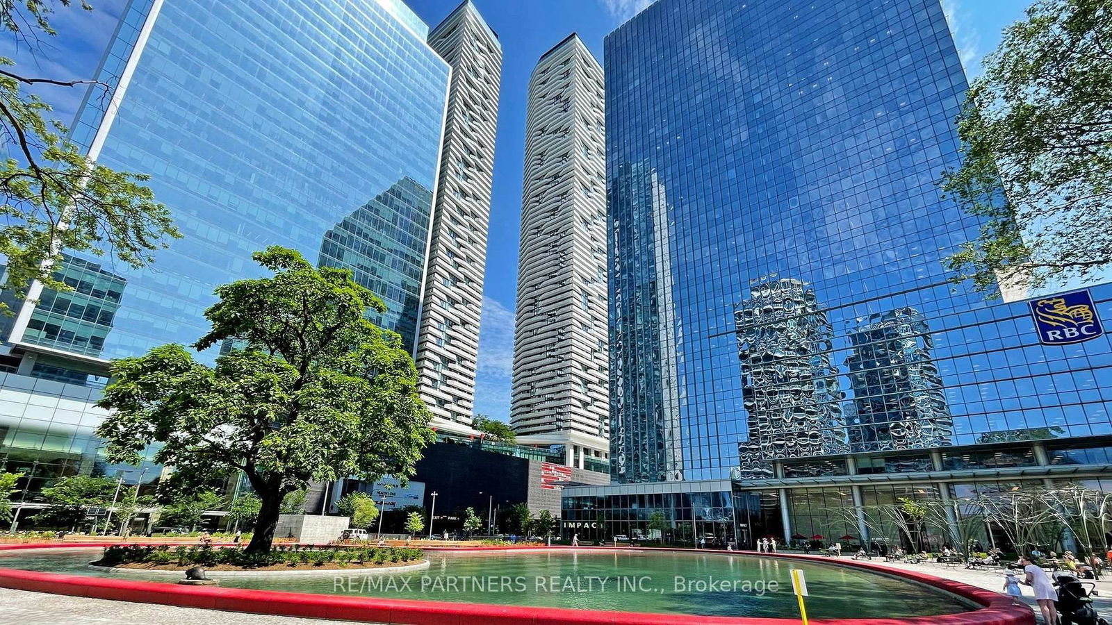 Condo for sale at 6805-100 Harbour Street, Toronto, Waterfront Communities C1, M5J 2T5 - MLS: C12111771