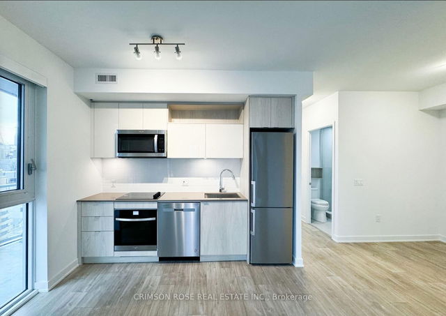 1810 - 100 Dalhousie Street