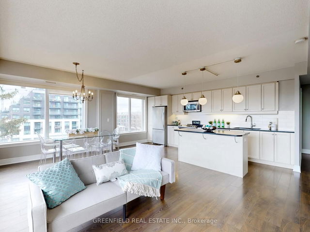 404 - 701 Sheppard Avenue