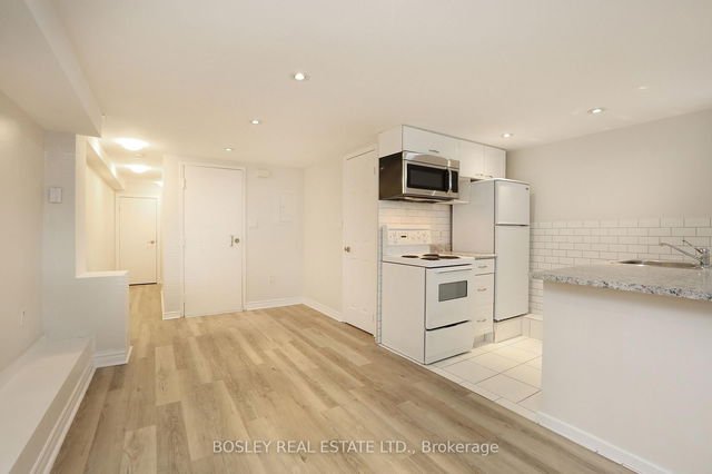 Lower Level - 18 Preston Place