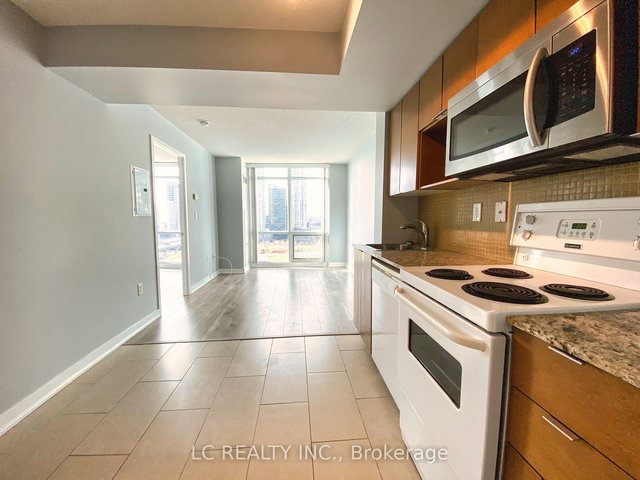 1615 - 15 Fort York Boulevard