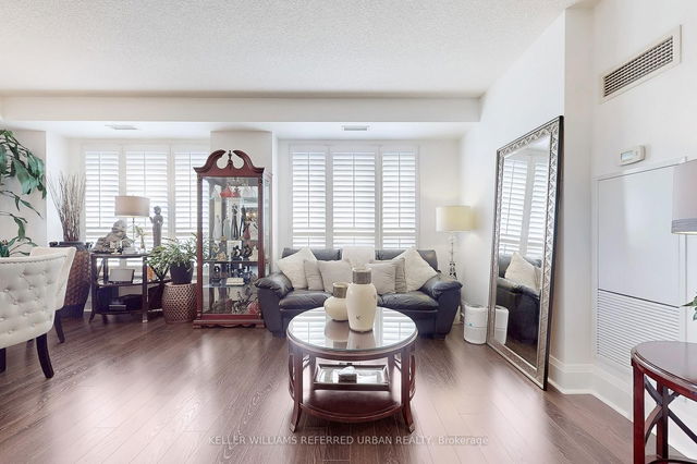409 - 100 Harrison Garden Boulevard