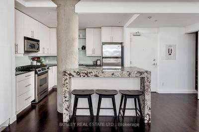 Unit 703 — 42 Camden St, Toronto - Waterfront Communities C1 image-0-3