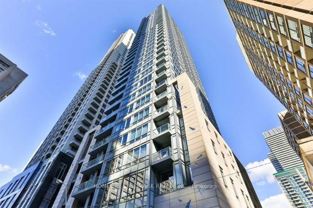1702 - 21 Balmuto Street