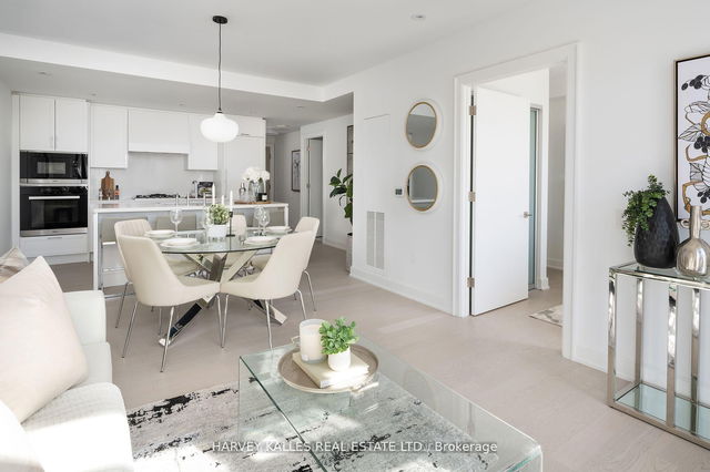 403 - 1 Strathgowan Avenue