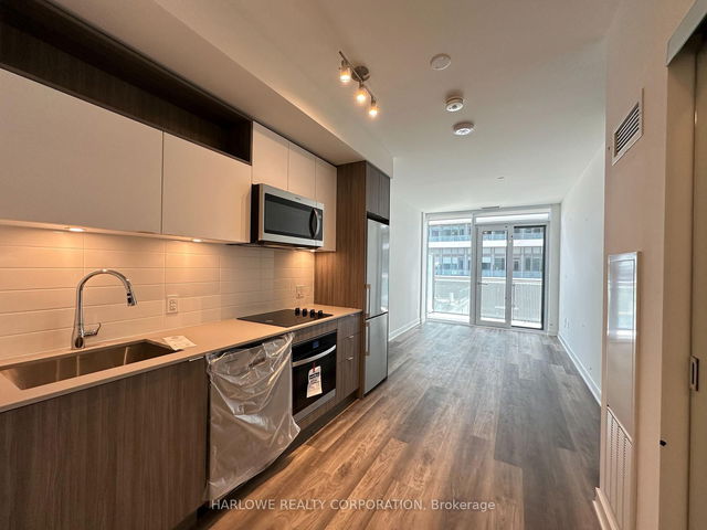 1933 W - 135 Lower Sherbourne Street