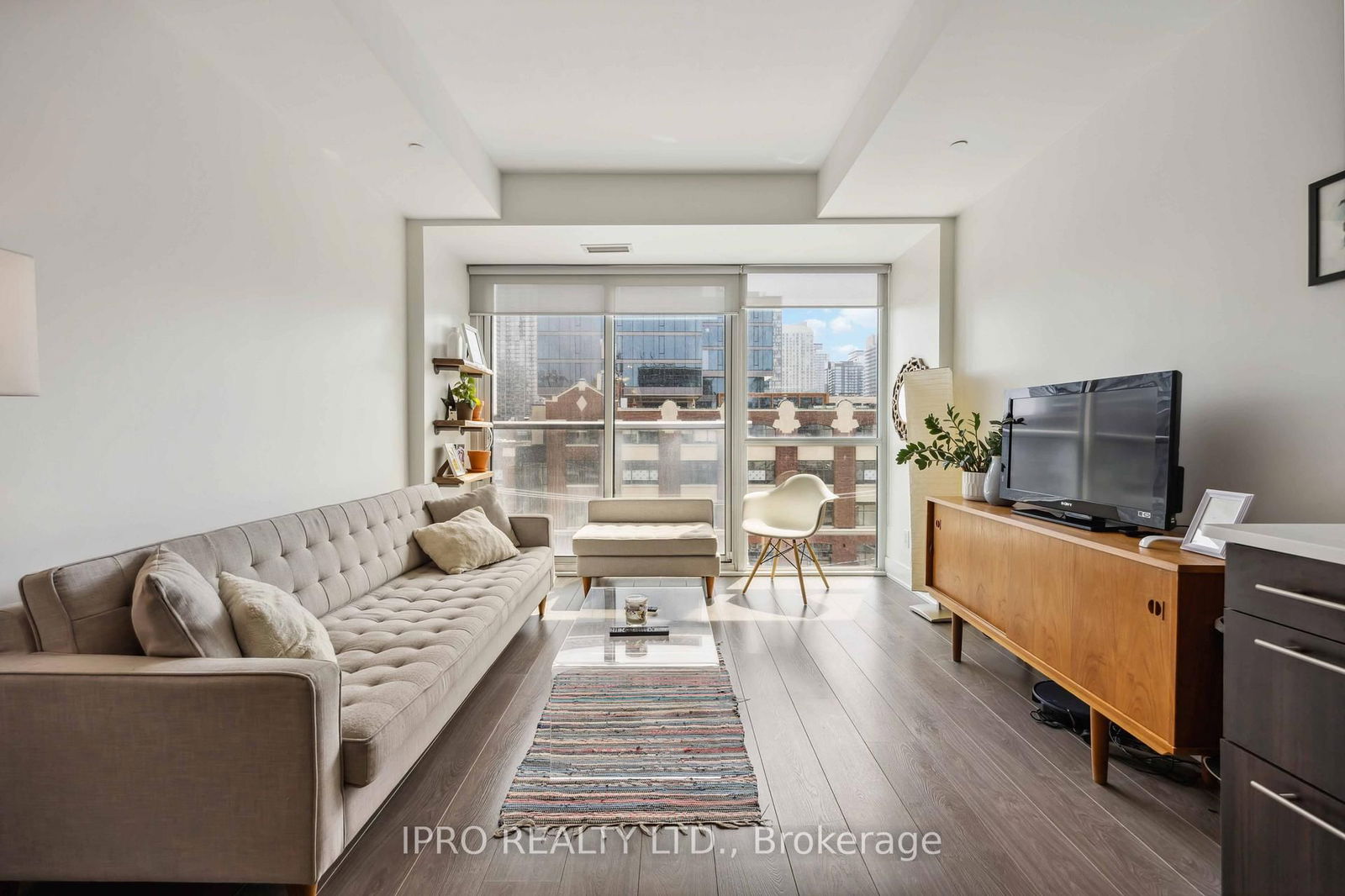 Condo for lease at 511-508 Wellington Street, Toronto, Waterfront Communities C1, M5V 0K8 - MLS: C12112688