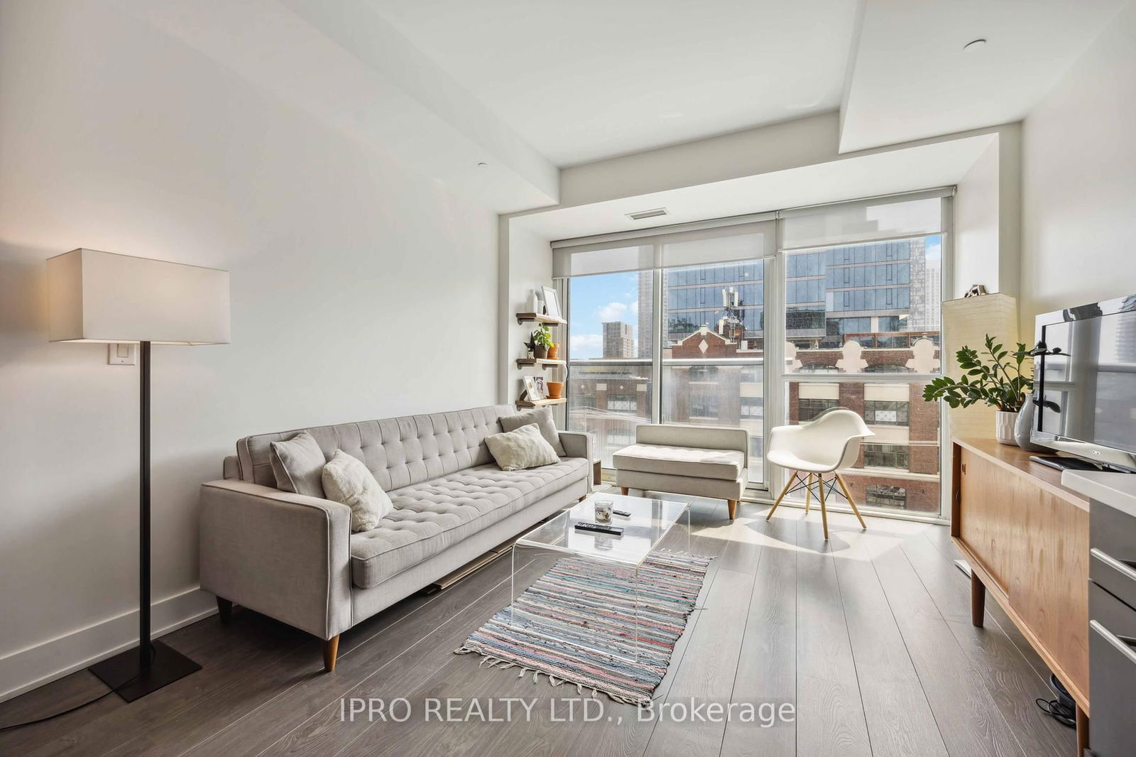 Condo for lease at 511-508 Wellington Street, Toronto, Waterfront Communities C1, M5V 0K8 - MLS: C12112688