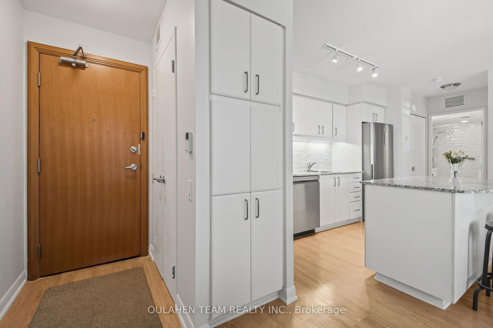 Condo for sale at 1106-33 Sheppard Avenue, Toronto, Willowdale East, M2N 7K1 - MLS: C12112871