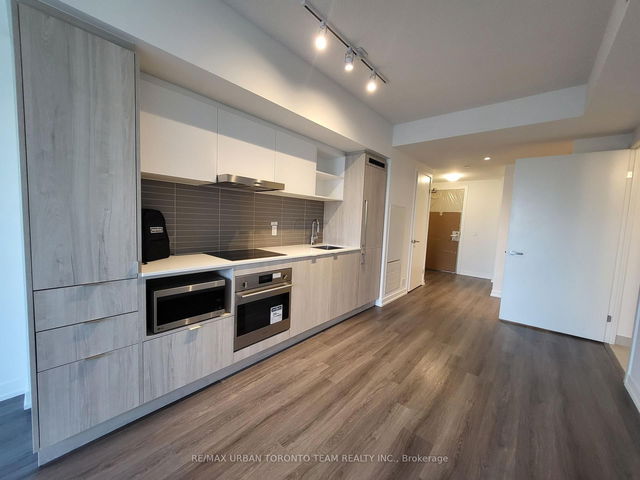 3702 - 138 Downes Street