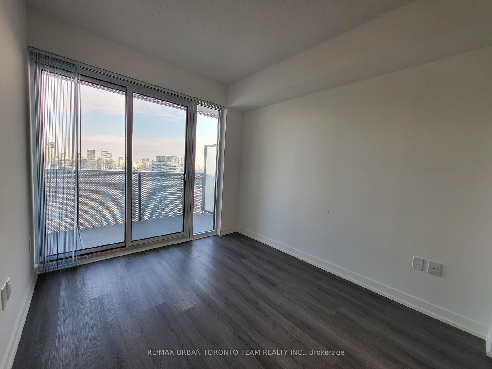Condo for lease at 3702-138 Downes Street, Toronto, Waterfront Communities C1, M5E 0E4 - MLS: C12112875