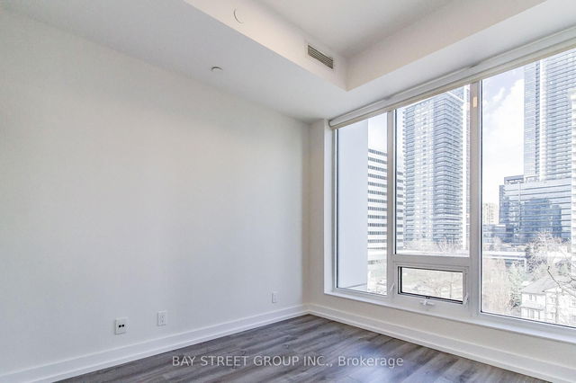 702 (2nd Bedroom) - 28 Avondale Avenue