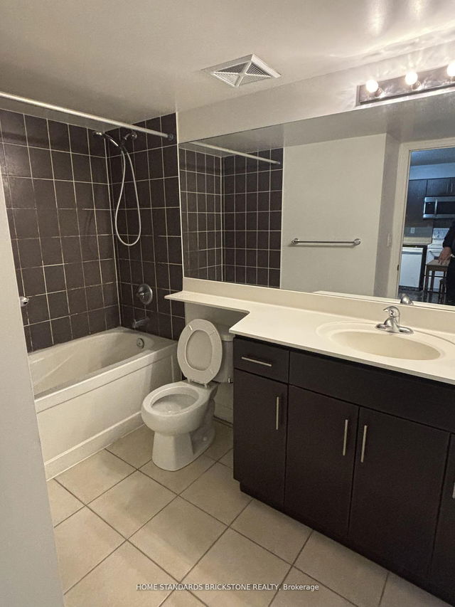 130 - 2035 Sheppard Avenue