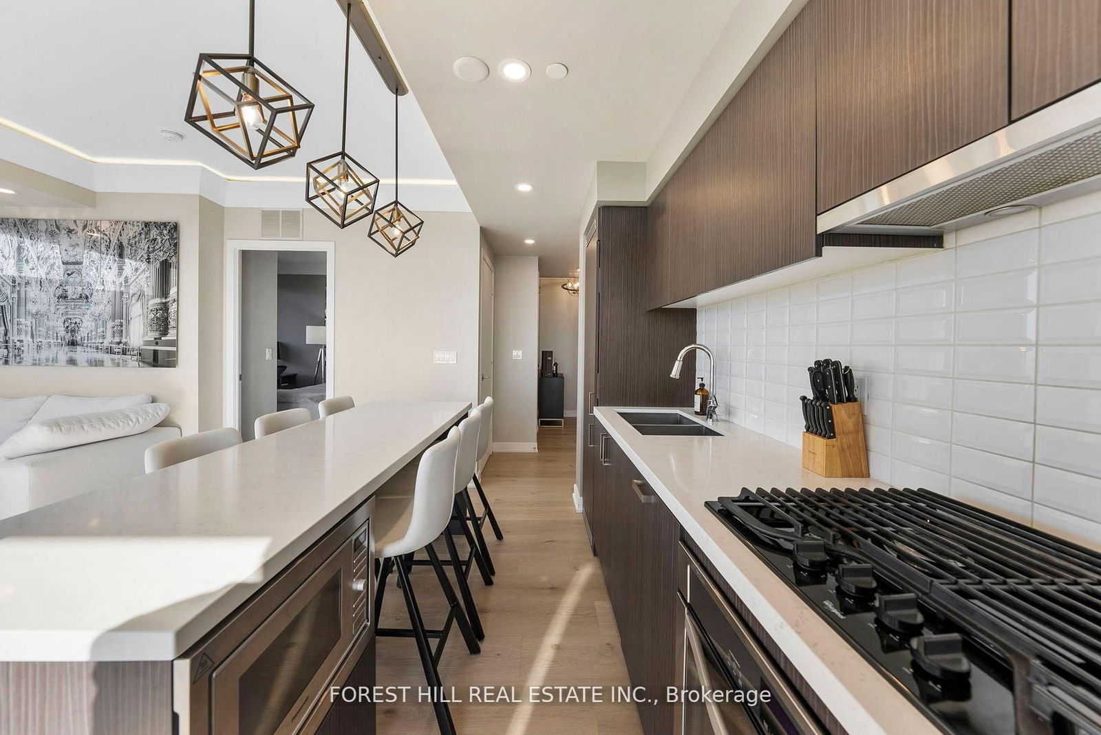Condo for sale at 1907-501 St Clair Avenue, Toronto, Casa Loma, M5P 0A2 - MLS: C12113108
