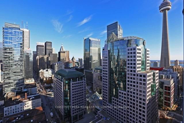 2812 - 80 John Street