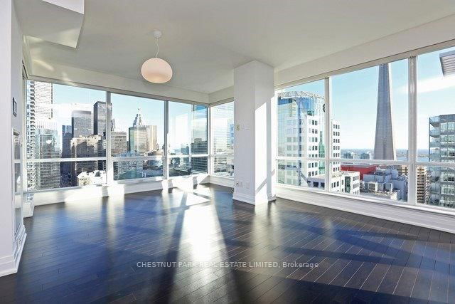2812 - 80 John Street