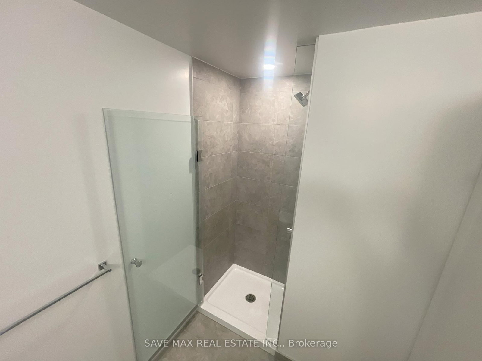 252 Church Street, Unit 1707 - Photo 8