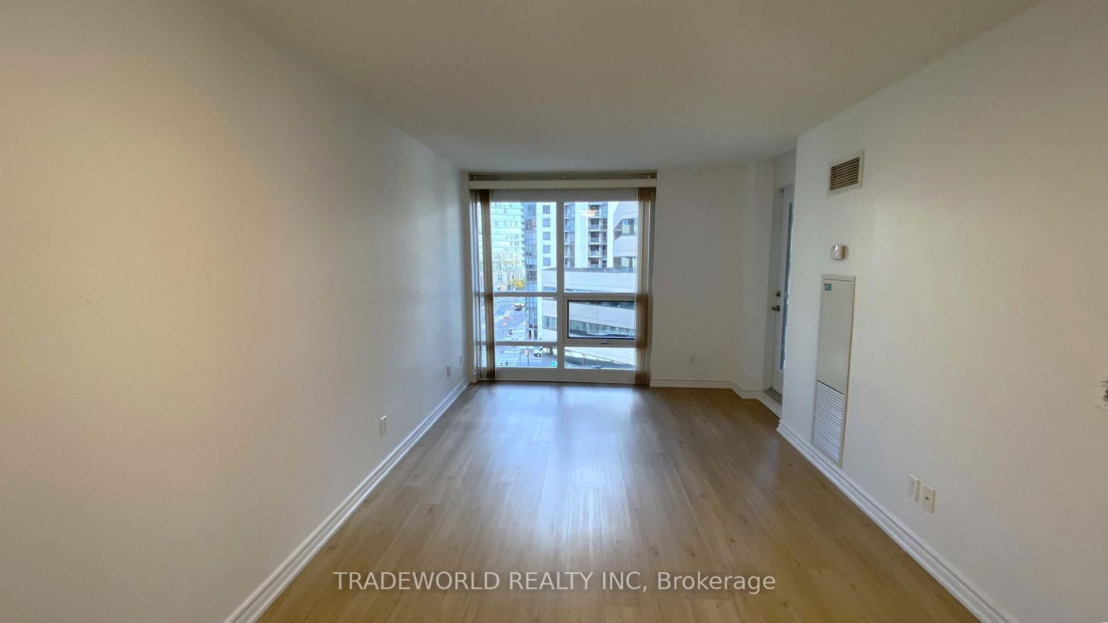 Condo for lease at 613-763 Bay Street, Toronto, Bay Street Corridor, M5G 2R3 - MLS: C12113168