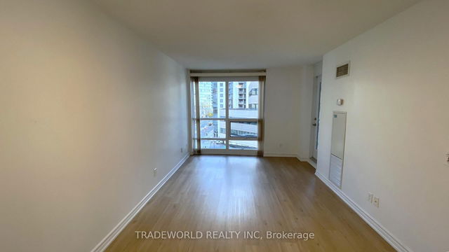 613 - 763 Bay Street